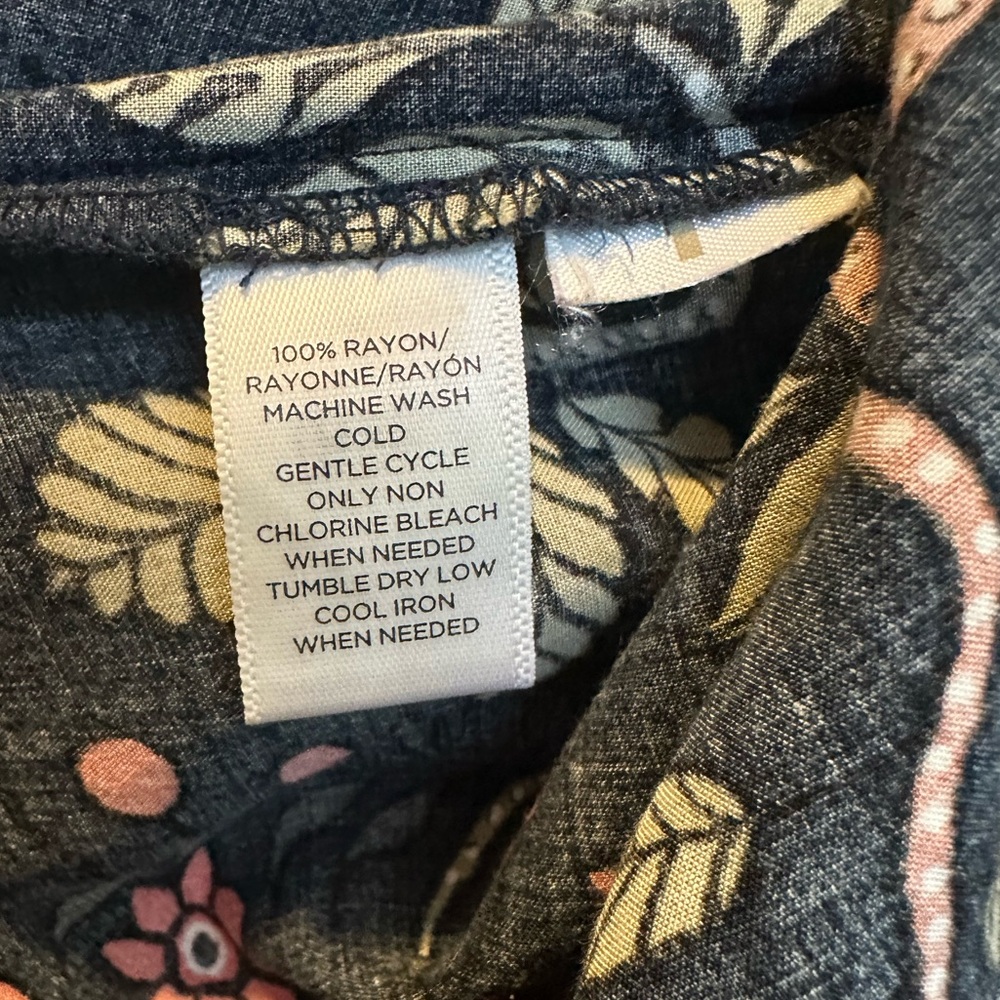 LOFT Navy Blue Floral Long Sleeve Tunic - Picture 5 of 5